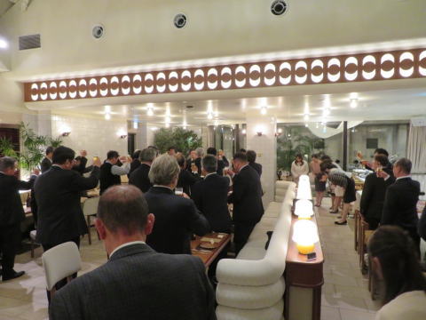 ���O��x���E�Y�N��